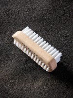 291 Freshman Щеточка для ногтей синт. щетина