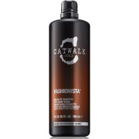 Тонирующий шампунь для брюнеток - Tigi Catwalk Fashionista Brunette Shampoo 750 мл