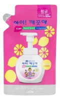 LION Жидкое пенное мыло для рук с экстрактом лимона Ai kekute Foaming handsoap Lemon 200 мл refill