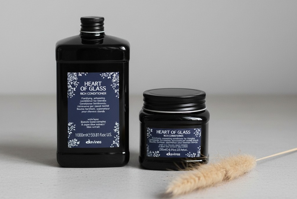 Флаконы из серии Davines Heart of Glass